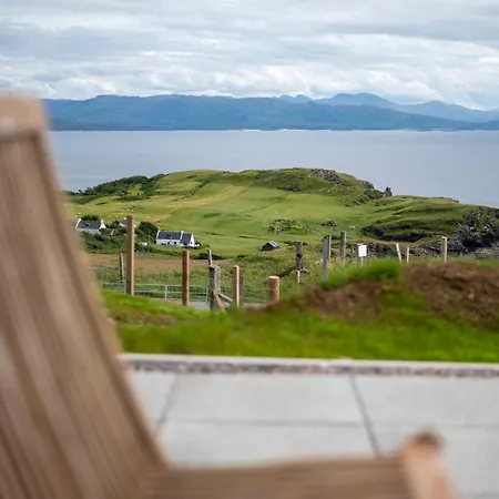 Hut On The Hill Villa Aird of Sleat Exterior photo